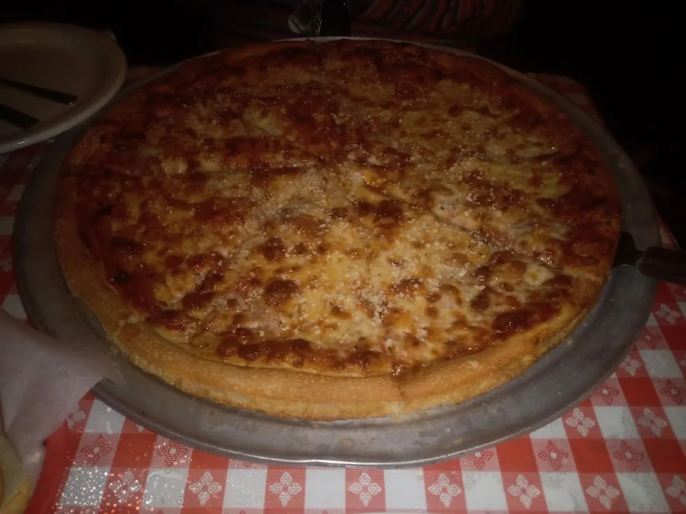 Canadian Bacon and Cheese Pizza